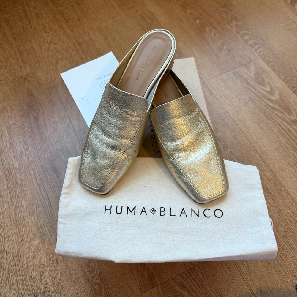 HUMA BLANCO FÉLIX GOLD MULES SIZE 7.5 (38)